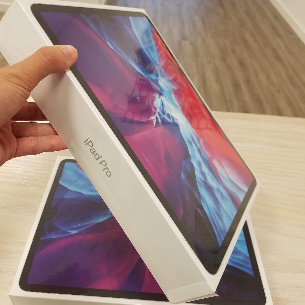 Apple iPad Pro 12.9inc 4th generation